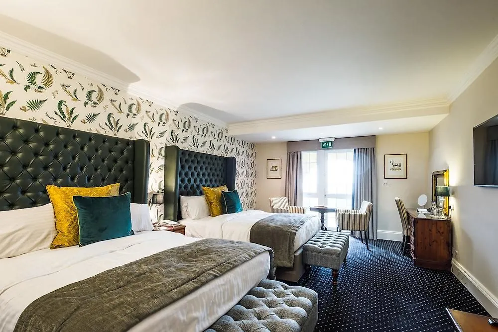 New House Country Hotel カーディフ