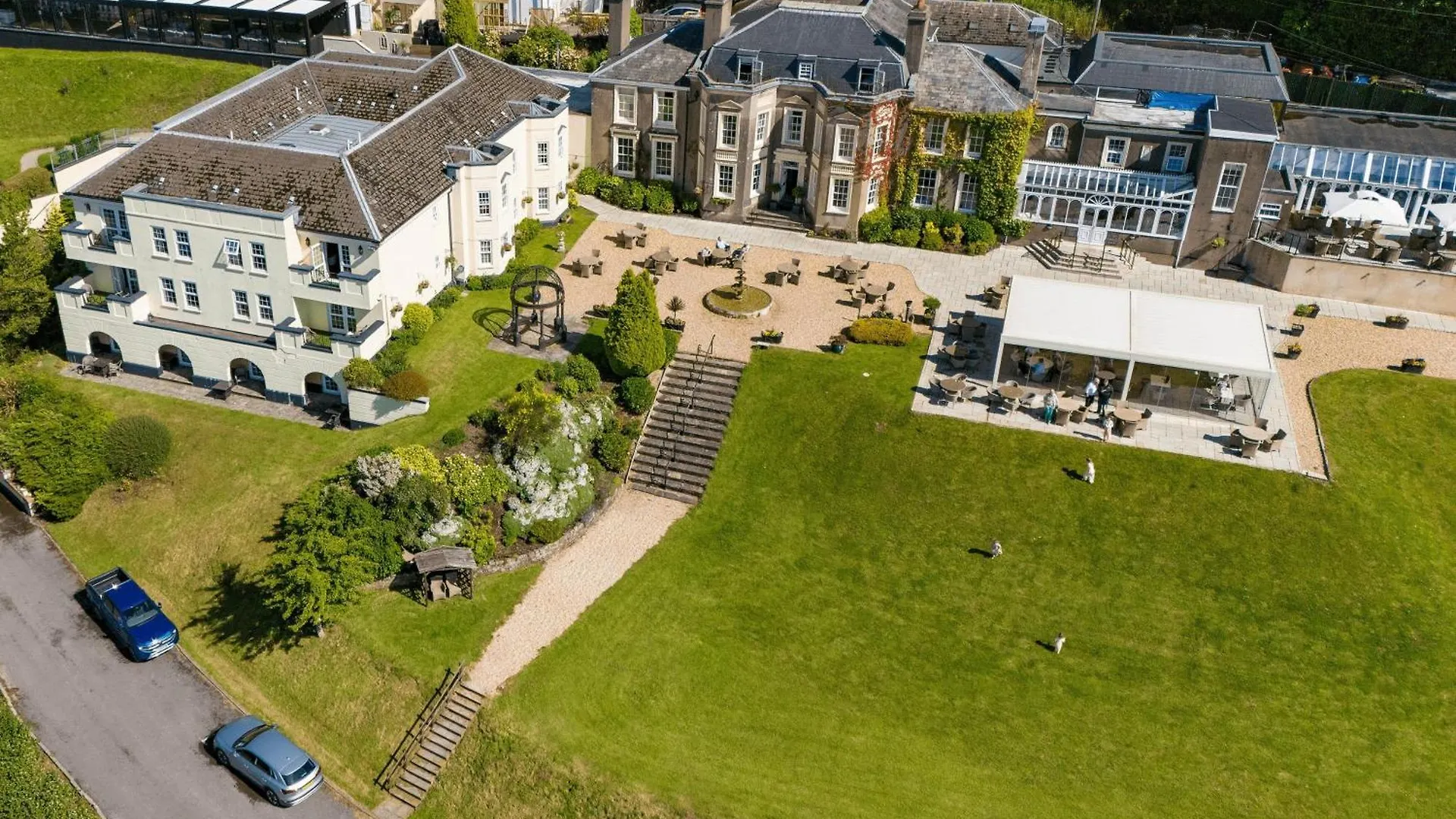 ****  New House Country Hotel カーディフ イギリス