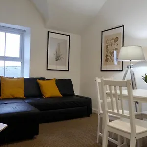 Apartment Bright And Modern 4 Person In Centre, Cardiff