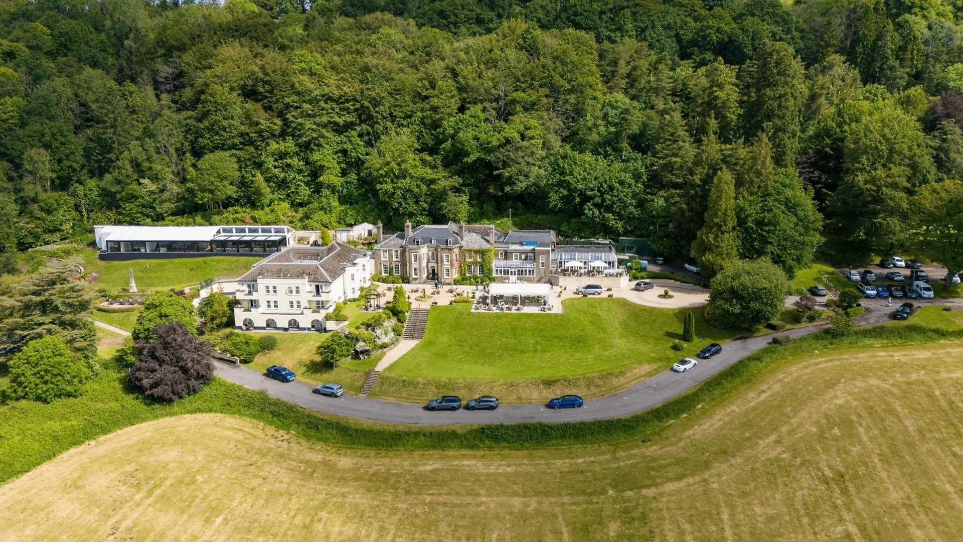 New House Country Hotel Cardiff