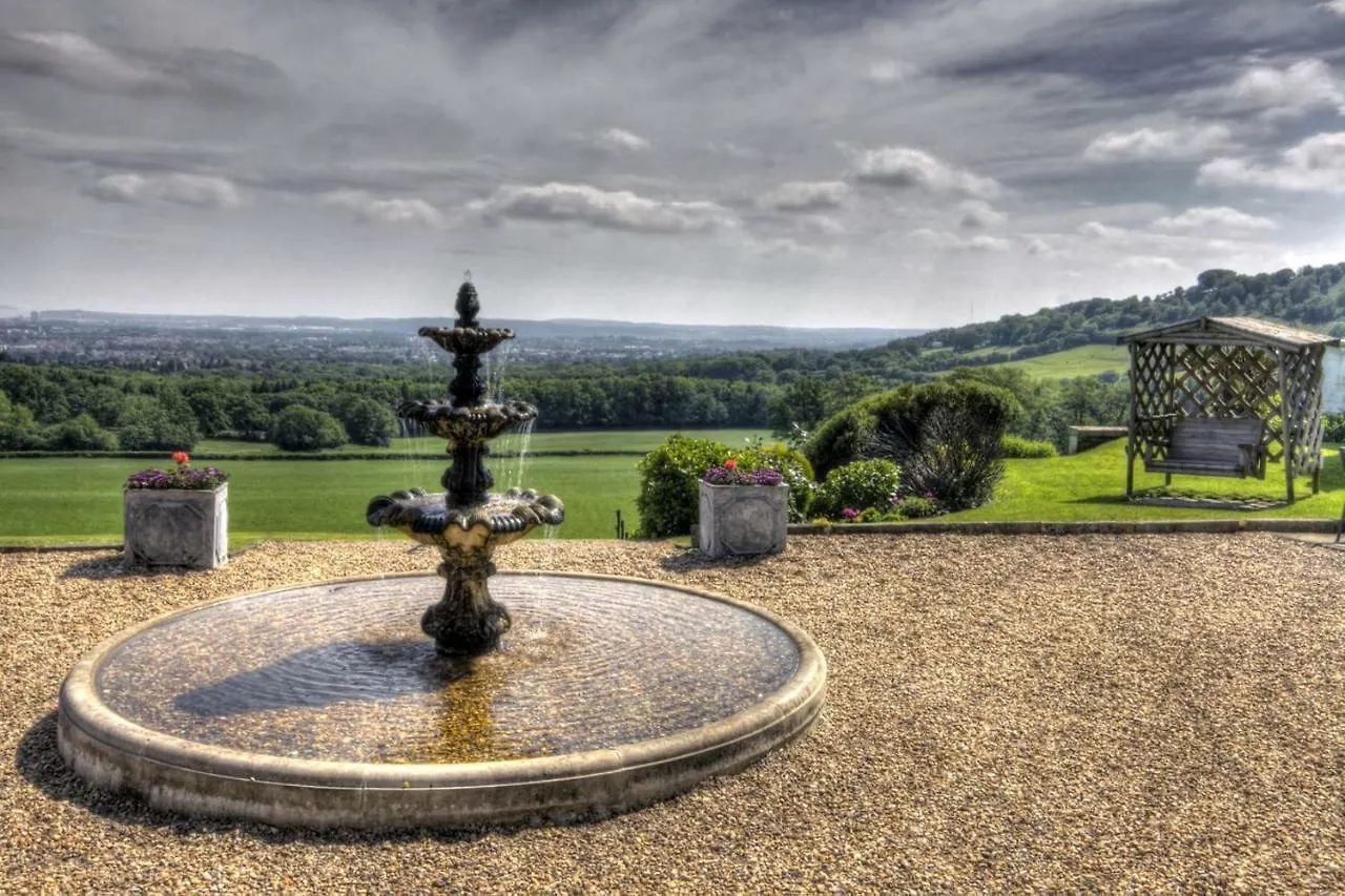 New House Country Hotel Cardiff