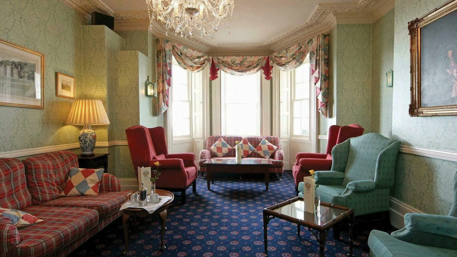 New House Country Hotel Cardiff